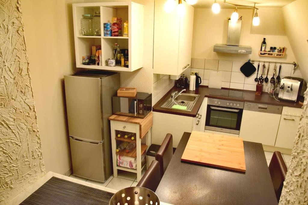 Central Apartment Magdeburgo Exterior foto